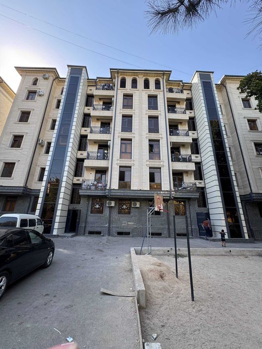 SROCHNO Mansarda 68 kvadrat sotiladi