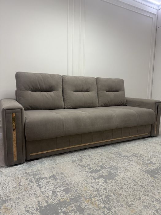 Продам диван в отличном состоянии