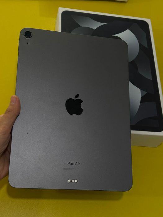 iPad Air 5  64gb