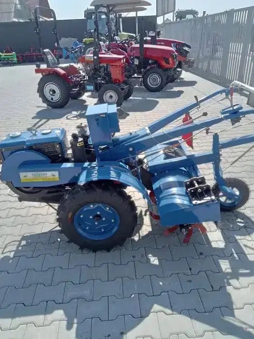 Motocultor Zubr 12,5 CP. Diesel + Freza + Plug. Este NOU
