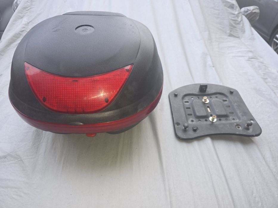 De vanzare topcase moto cutie scooter