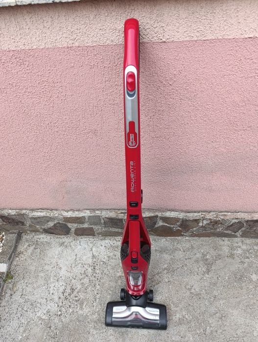 Aspirator vertical  fara fir 2 in1 force Rowenta RH6756 wO