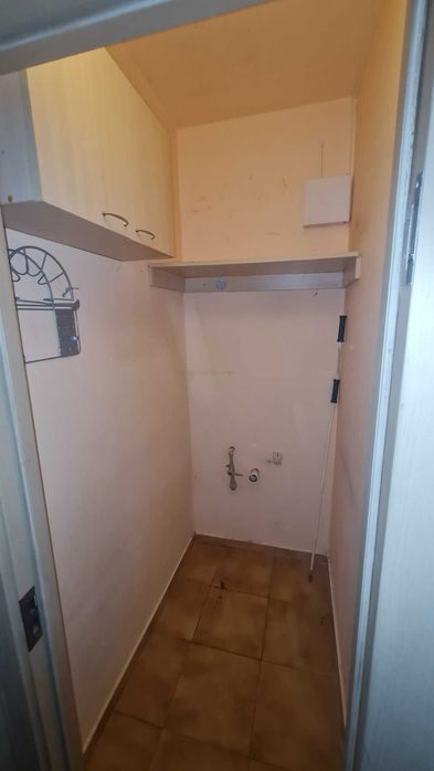 Продава тристаен апартамент кв.Слатина  80кв.м