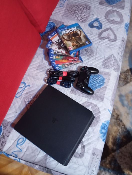 Playstation 4 (PS4) SLIM 1TB + ИГРИ
