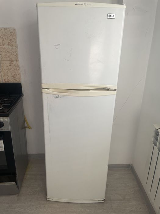 Холодильник LG 25 тыс