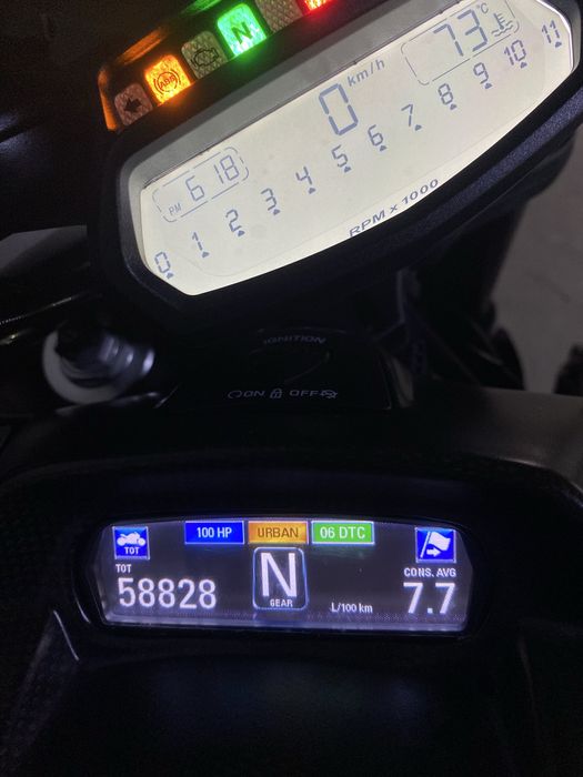 Ducati Diavel 1200 - 2011