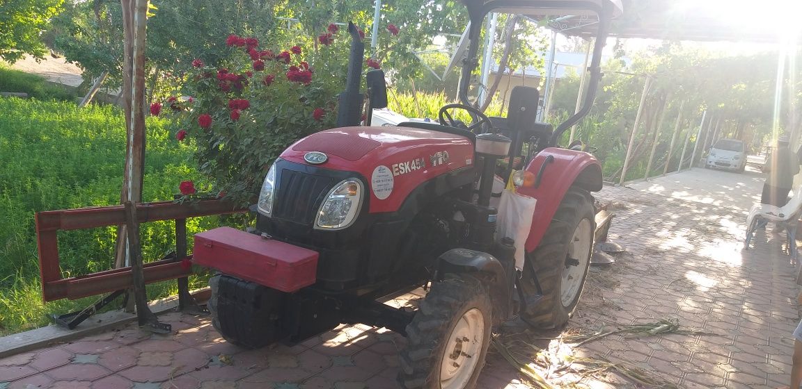 MINI TRAKTOR YTO 454 mini traktor2024 yil Yangi