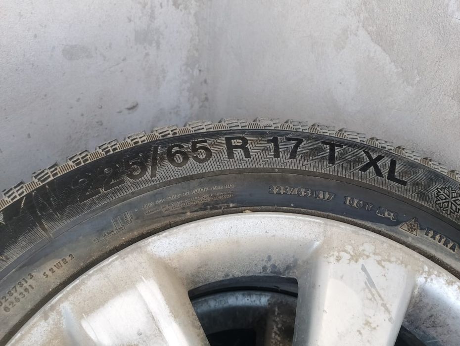 Шина R17  шипы.   Низко