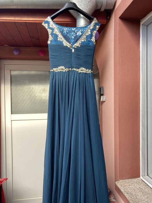 Rochie masura 36 noua potrivita pentru evenimente deisebite