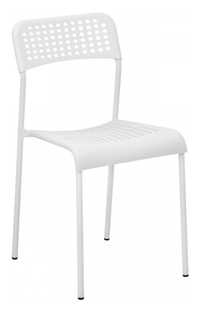 Продаются белые стулья