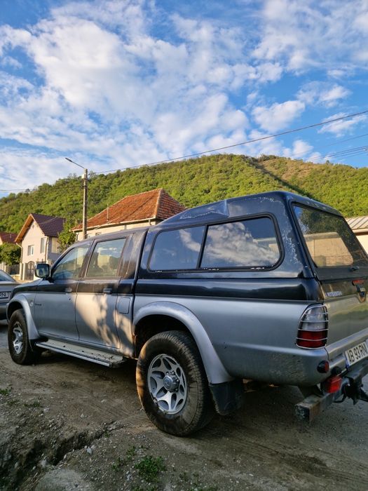 Mitsubishi l200 2002