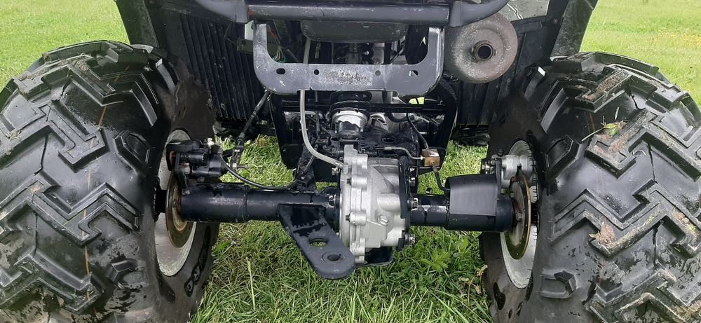 Vând atv linhai 300cc, 4x4. 500 km