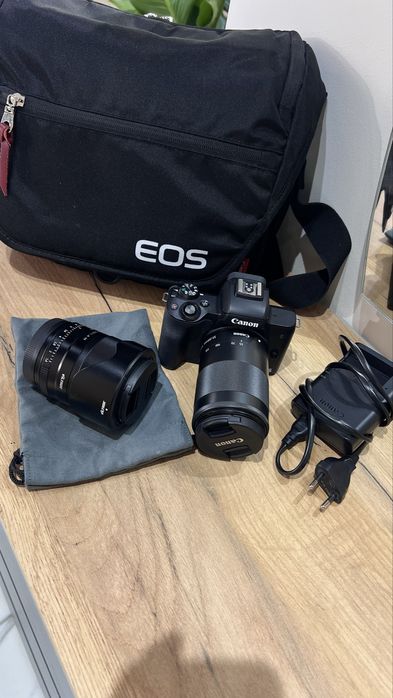 Canon m50 markII почти новый