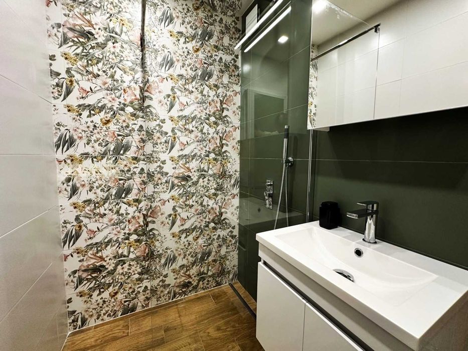 Продава се Тристаен апартамент в София, Люлин 5 - 66 кв.м за 1364 €/кв.м - Снимка #2