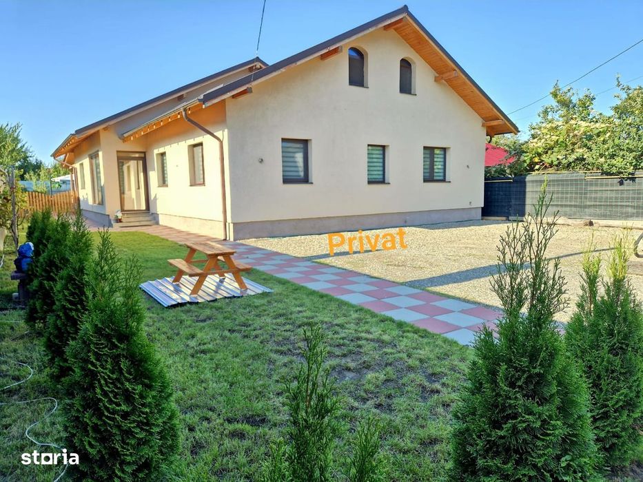 Casa de vanzare Bacau, preț negociabil