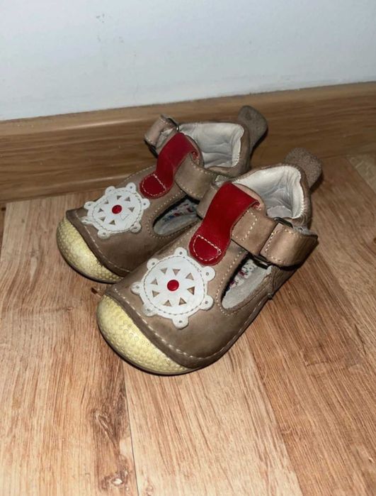 Papuci ortopedici marimea 19