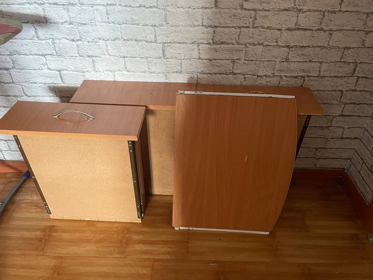 Стол компьютерный
