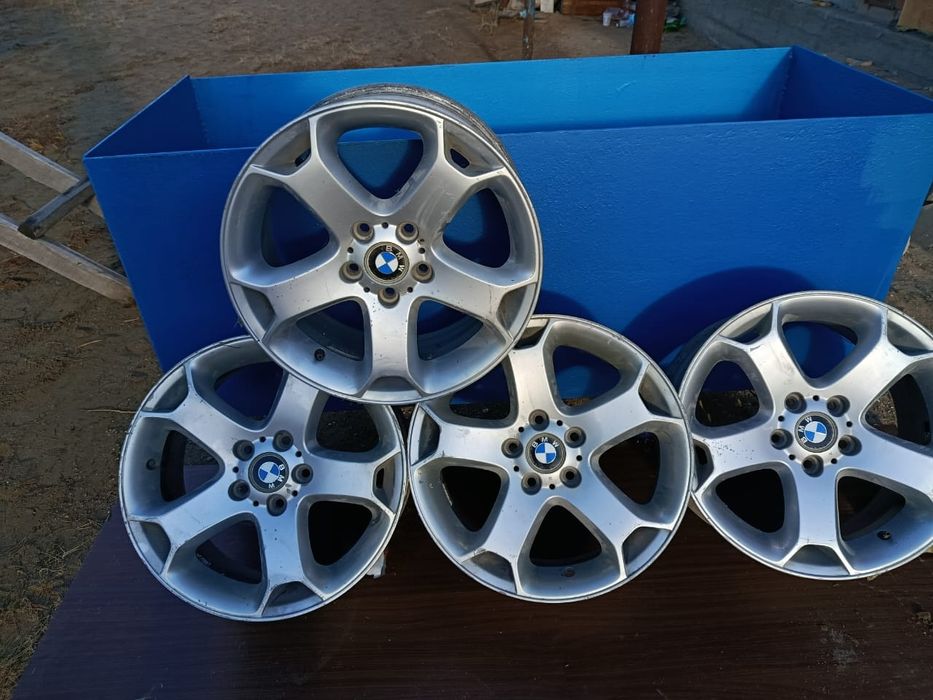 Продам диски на BMW R18 оригинальные комплект