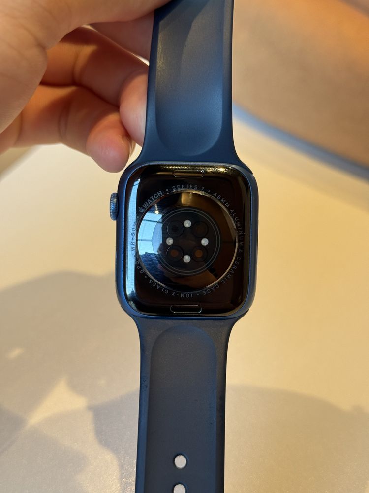 Iwatch 7.45 blue