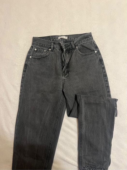 Дамски дънки Pull&Bear и Levis