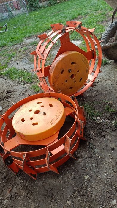 Vând roti metalice pentru Motocultor/Motosapa