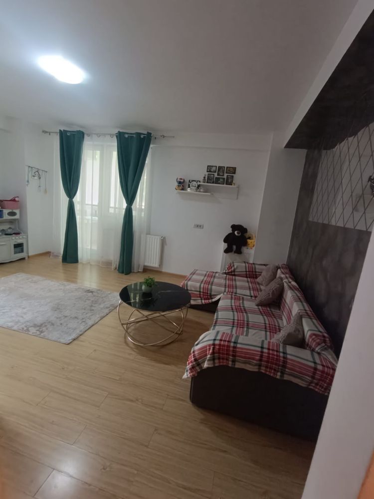 Vand apartament 3 camere Chiajna