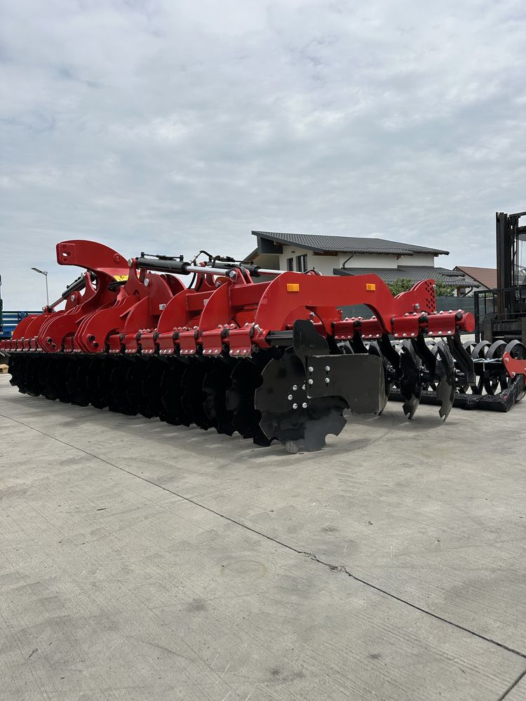 Teradisc 5 m rabatare hidraulica, disc greu mega