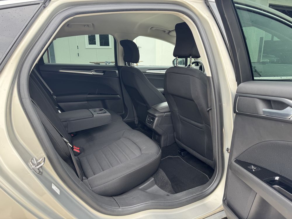 Ford Mondeo Automat/faruri led/keyless/camera/navi/lane/rate
