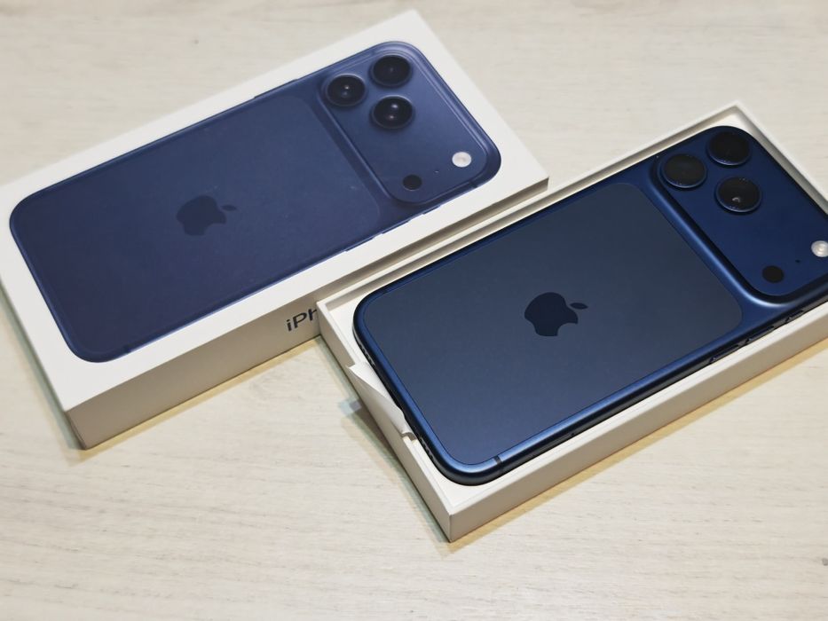 Нов iPhone 17 Pro Max 256 GB 12 м гаранция