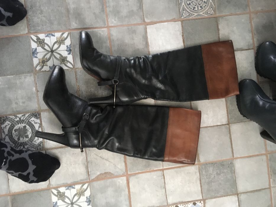 Cizme model deosebit