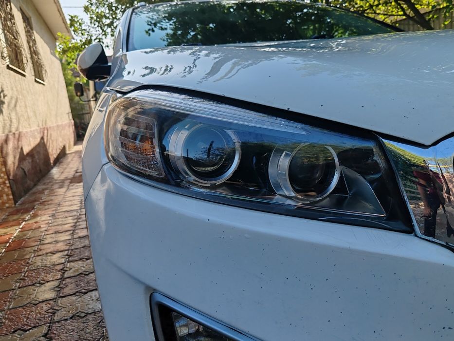 Продам фару на Kia Sorento 2015 г.