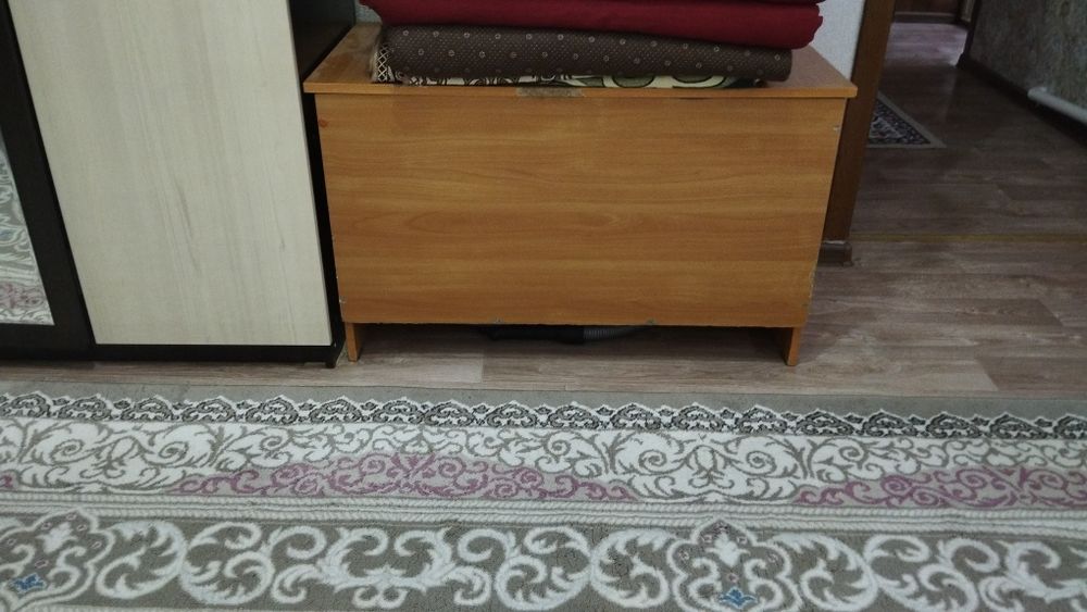 Срочноооо осы Сандык сатылады