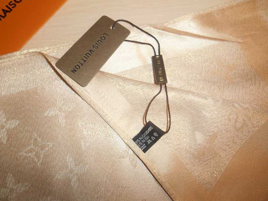 Eșarfă pentru femei Louis Vuitton 054