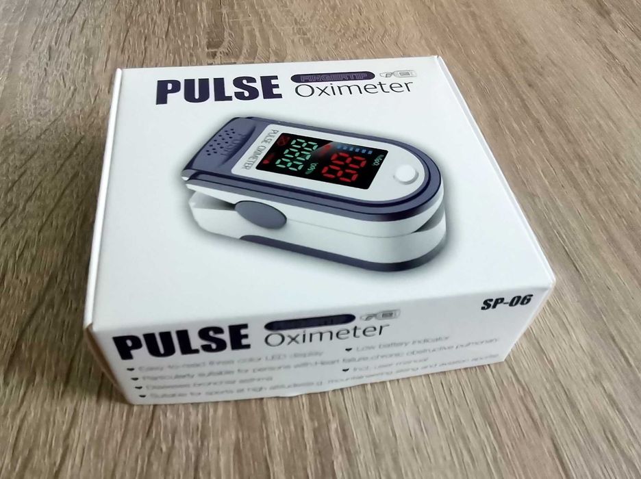Aparat masurare a pulsului la deget calculare a oxigenului din sange