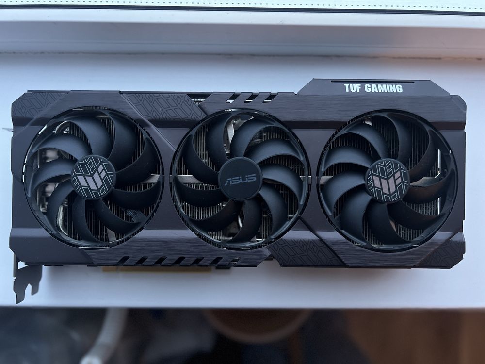 Срочно продам видеокарту Asus 3060TI Tuf Gaming