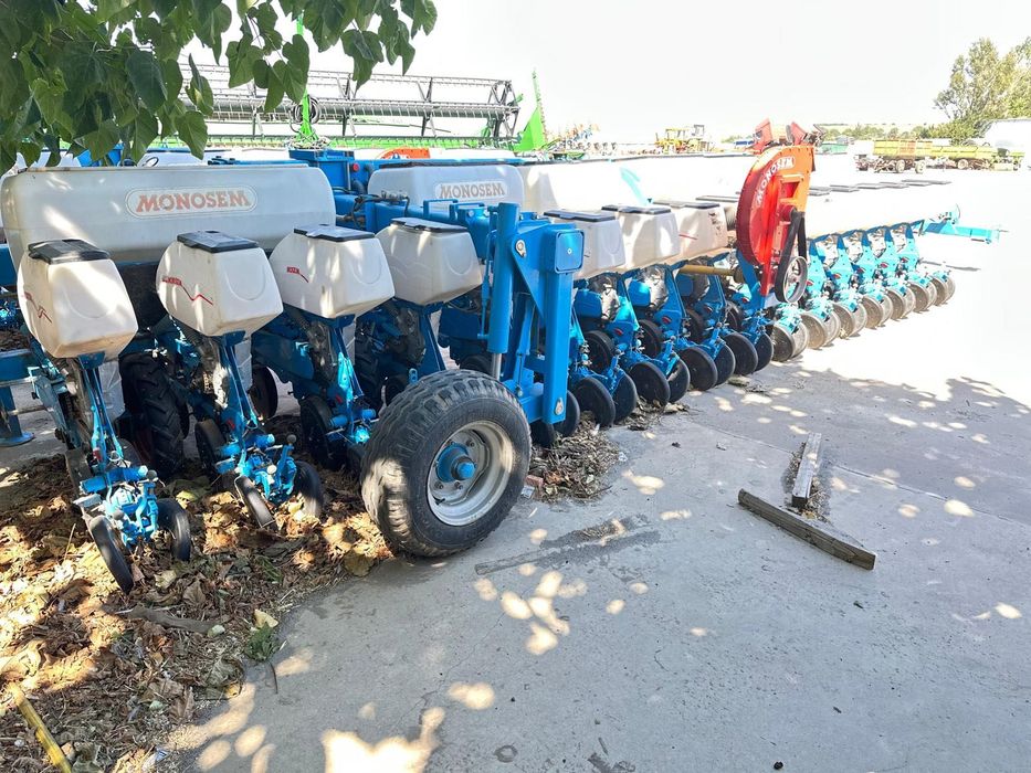 Semanatoare Prasitoare/Rapită  MONOSEM NG+M 16R/50