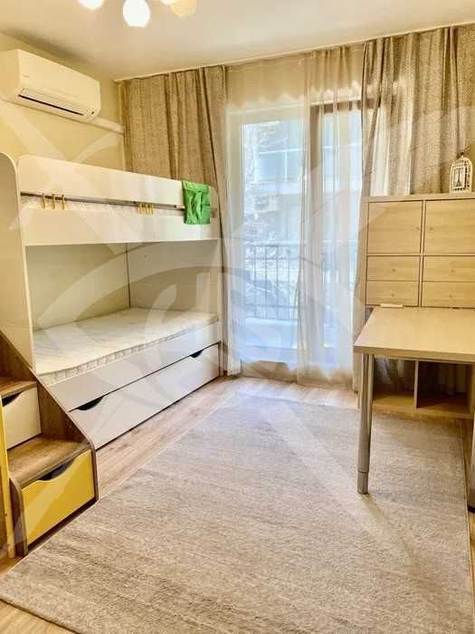 Дава се под наем Тристаен апартамент в Варна, Гръцка махала - 70 кв.м за 1000 € - Снимка #4