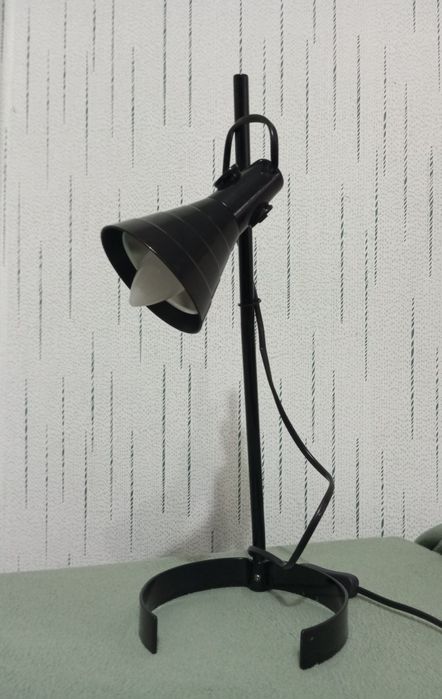 Дизайнерска настолна лампа LAGRA Typ B0721- оригинал,отлична