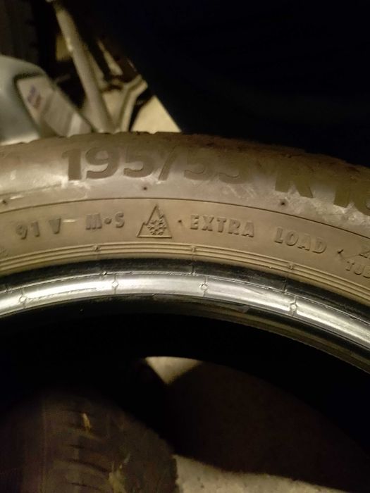 2 броя зимни гуми Континентал 195 55 16 Extra Load AllseasonContact