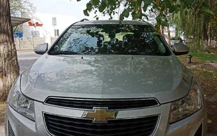 Продаю Chevrolet Cruze 2015 года объёмом 1.8 л.

ТОРГ ИМЕЕТСЯ!