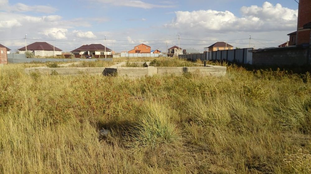 Продам участок 10соток 1 мкрн,находится  в Косши  Акмолинская обл