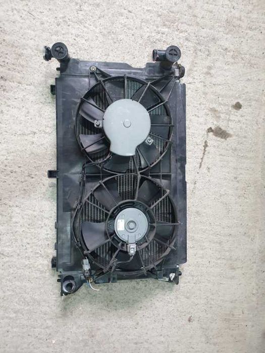 Вентилятор Toyota Avensis AZT250