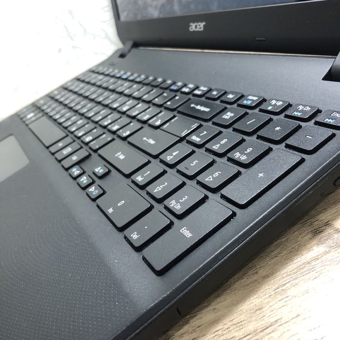 Продается для дома и офиса Acer ex2519 в хорошем состоянии!