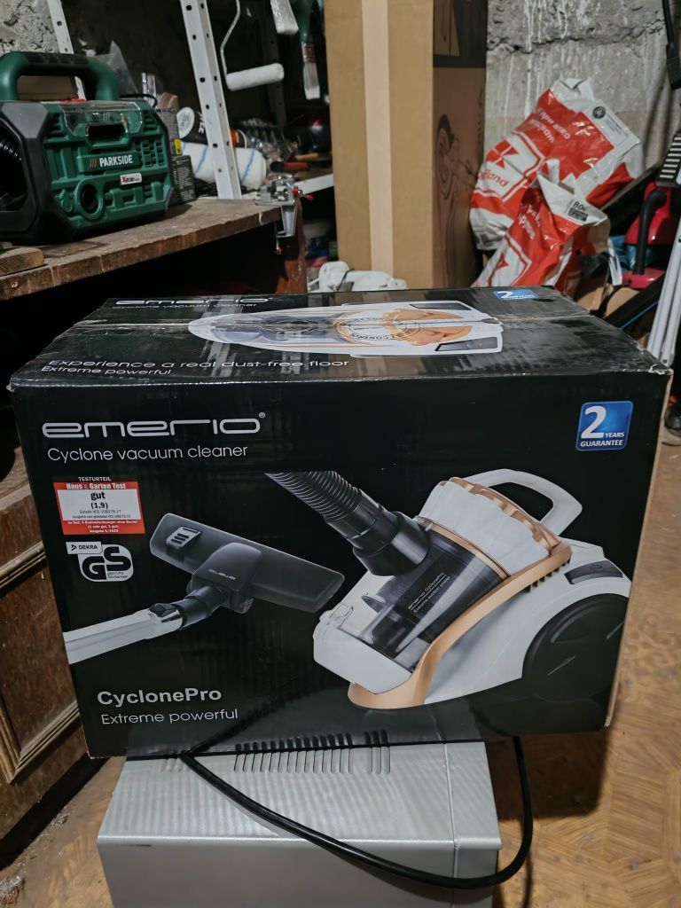 Продавам Прахосмукачка Karcher VC 2 EU c циколнен Филтър
