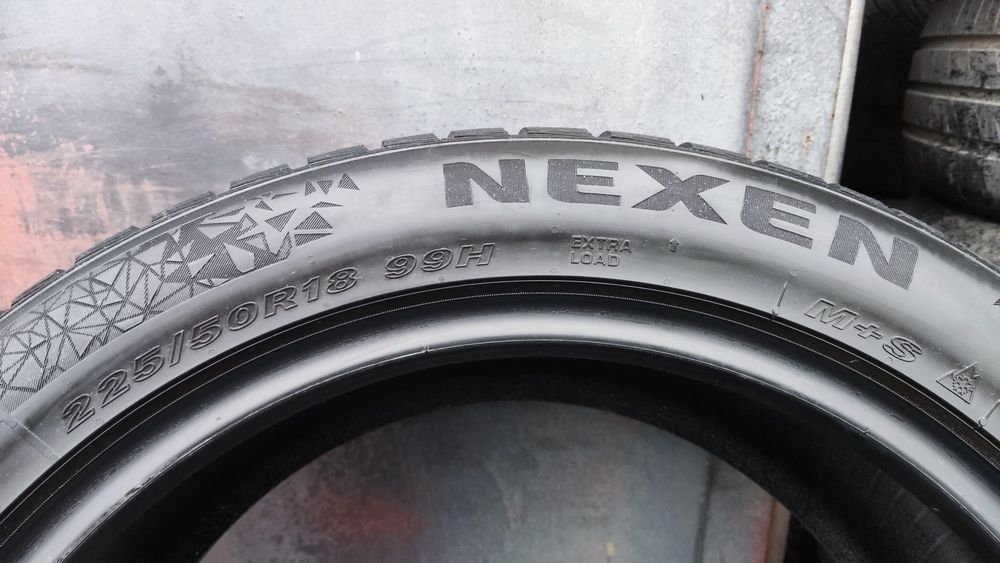 2бр. зимни гуми 225/50/18 Nexen Winguard Sport 2
7.2mm
dot22
Много доб