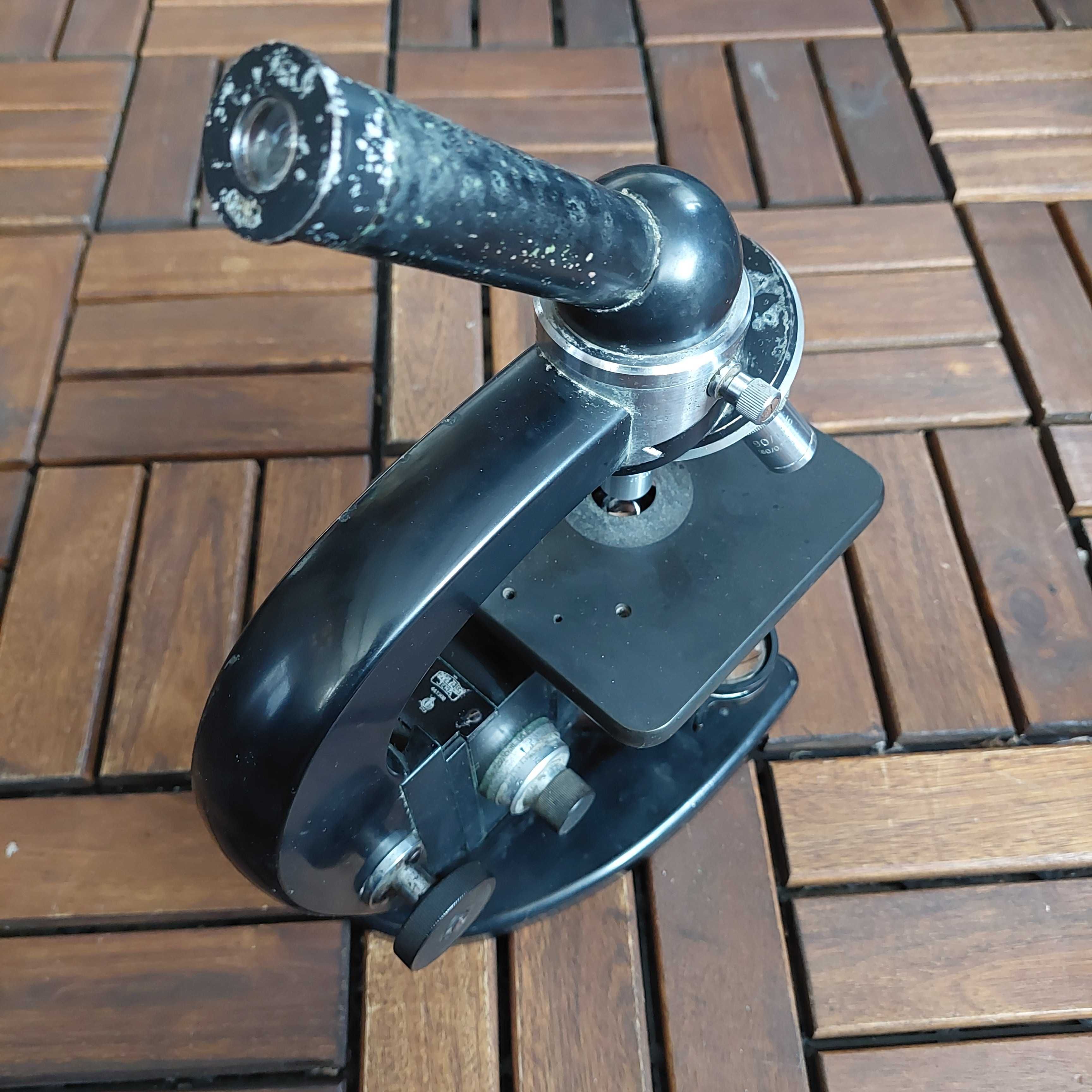 Стар микроскоп Carl Zeiss Jena
