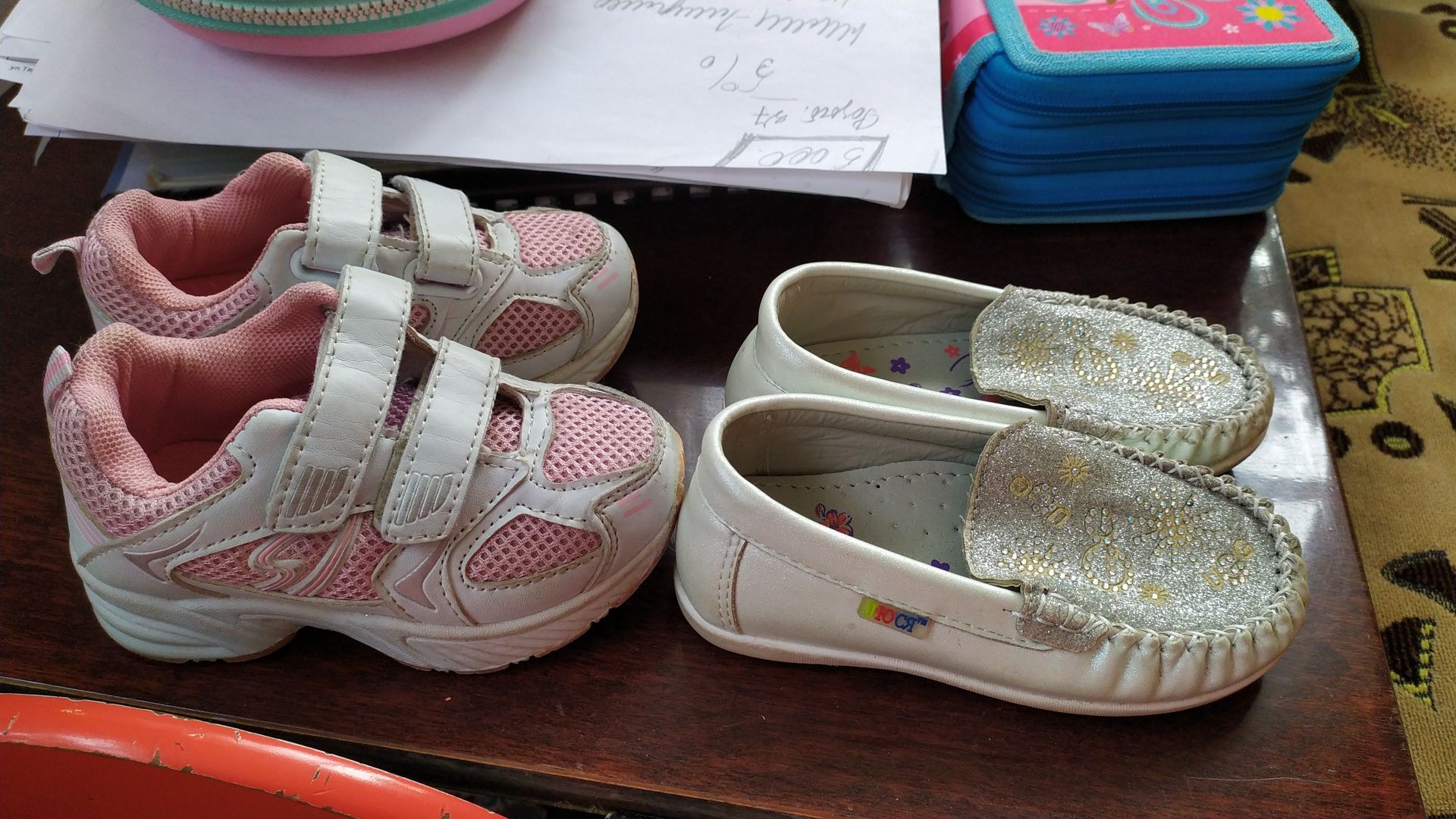 Детская обувь для девочки разная с 24 по 36 размер.
