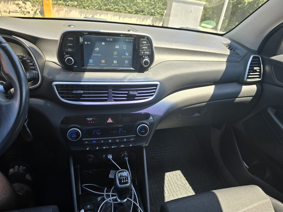 Vând Hyundai Tucson din 2018 proprietar unic.