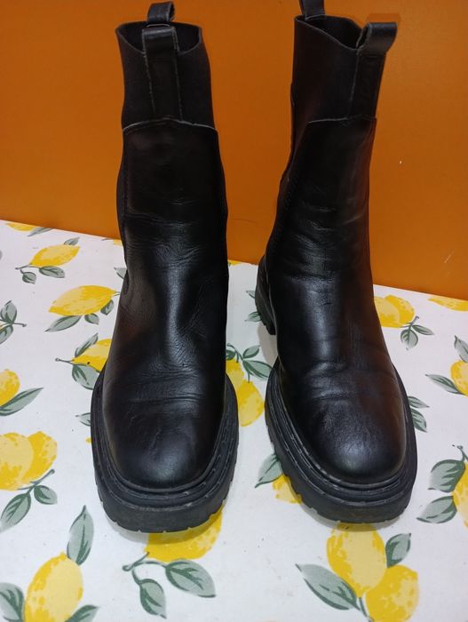 Massimo Dutti боти N 38 - 45 лв