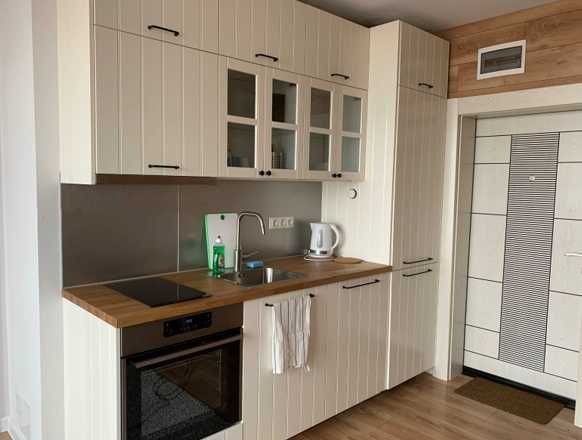 Дава се под наем Двустаен апартамент в София, Полигона - 85 кв.м за 714 € - Снимка #2